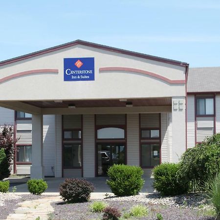 Centerstone Inn & Suites Carlyle Экстерьер фото